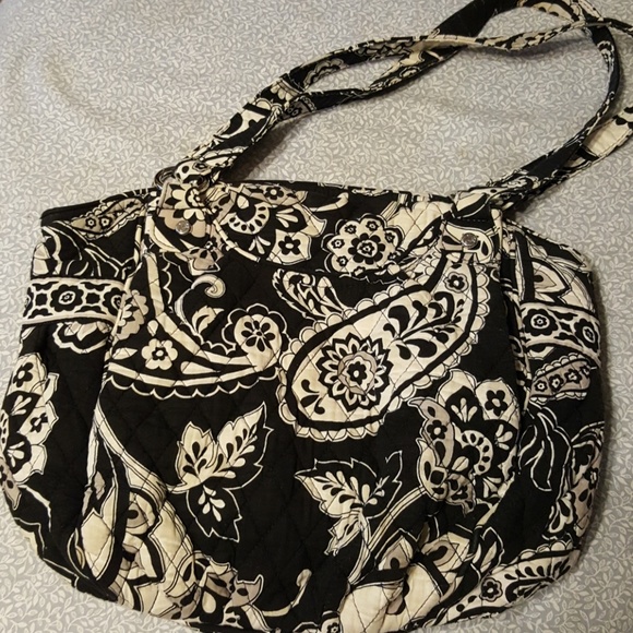 Vera Bradley - Picture 3 of 4